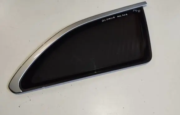 Skoda Octavia Mk2 (1Z) Rear side window 43R00048