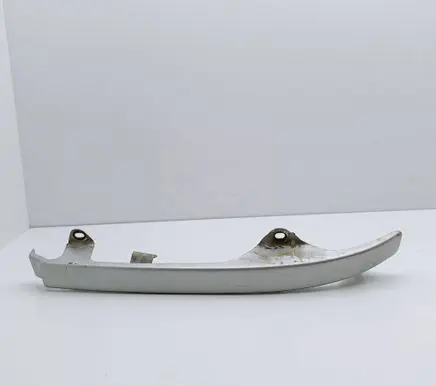Suzuki Baleno EG Rear/tail light trim molding 