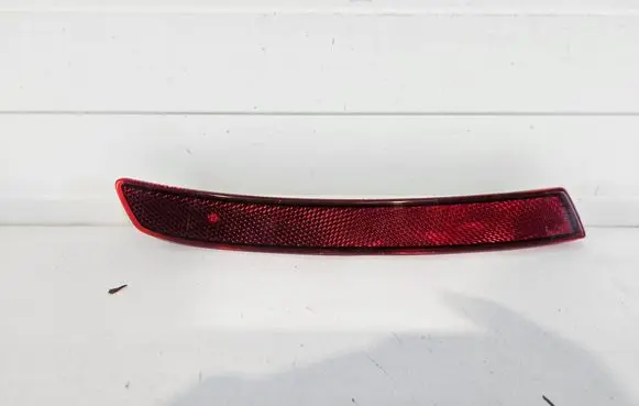 MG MG4 ev Rear tail light reflector 10976807