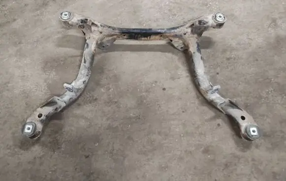 Audi A6 S6 C6 4F Rear axle beam 