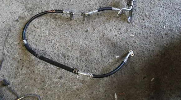 Renault Zoe Air conditioning (A/C) pipe/hose 924476933R