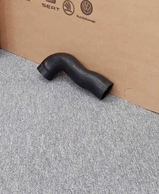 Seat Ateca Intercooler hose/pipe 5Q0145762D