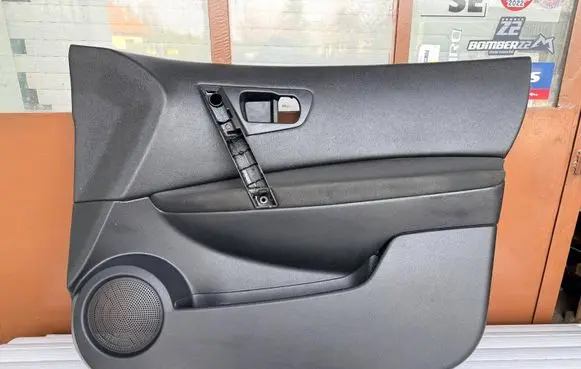 Nissan Qashqai Front door card panel trim 80976JD100 80910JD100 80922JD100