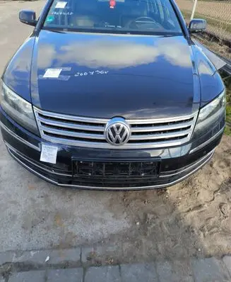 Volkswagen Phaeton Front bumper 
