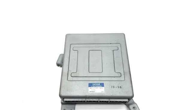 Jaguar XK8 - XKR Climate control unit LJB7600AA