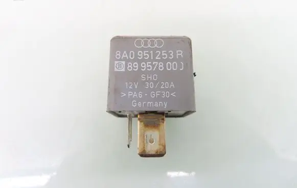 Audi 80 90 S2 B4 Other relay 8A0951253R