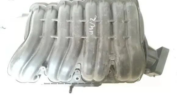 Toyota Avensis T250 Intake manifold