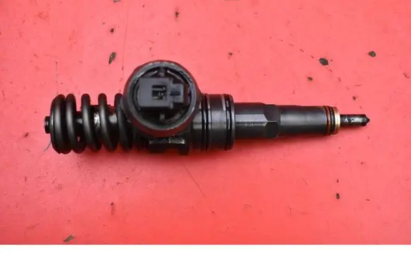 Fuel injector