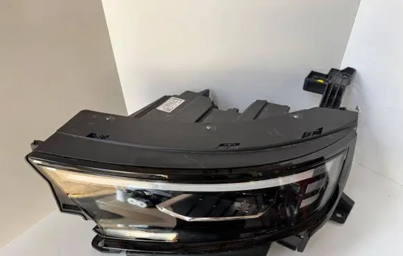 Opel Mokka B Headlight/headlamp 9860327180 368158932 13122023