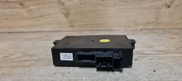 Volvo S60 Seat control module 8691707