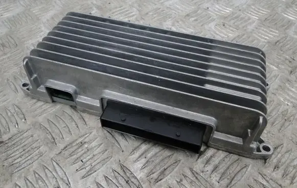 Audi A6 S6 C6 4F Sound amplifier 4F0910223K