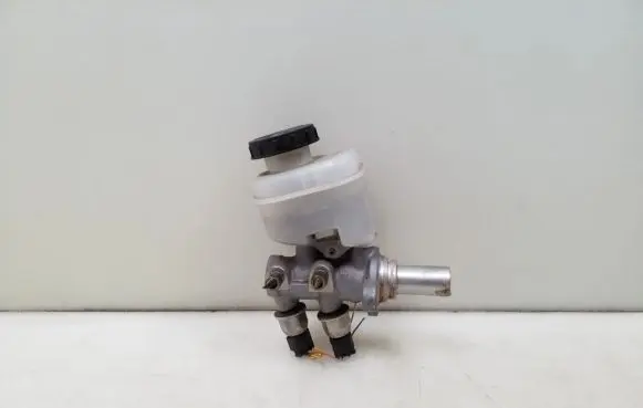Infiniti FX Master brake cylinder CL71A