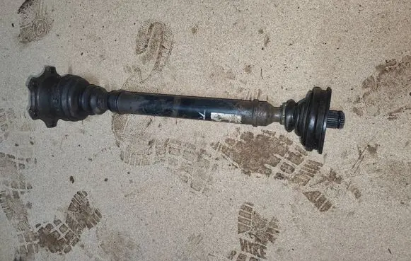 Front driveshaft