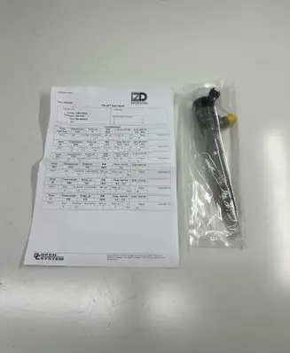 Renault Trafic III (X82) Fuel injector 0445110939