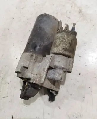 Renault Megane III Starter motor 8200741476 0001108429