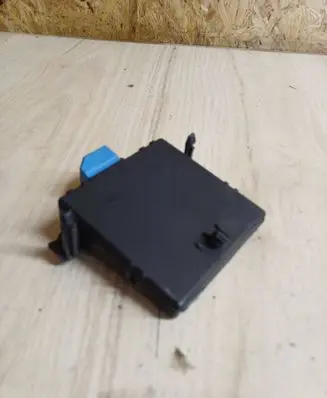 Volkswagen PASSAT B6 Gateway control module 3C0907530C 3C0907951A 402063T