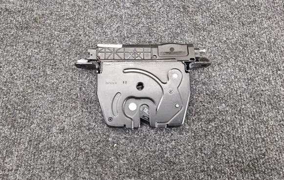 BMW 6 F06 Gran coupe Tailgate/trunk/boot lock/catch/latch 7191212