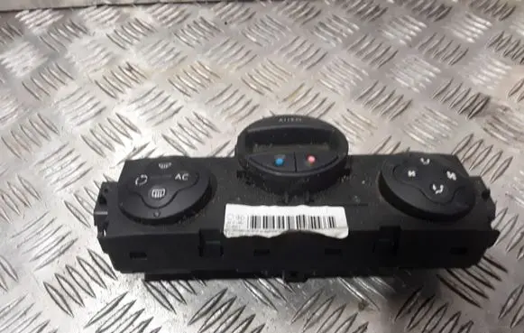 Renault Scenic II - Grand scenic II Climate control unit 8200141294
