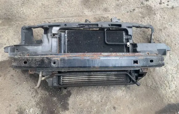 Volkswagen Sharan Radiator support slam panel