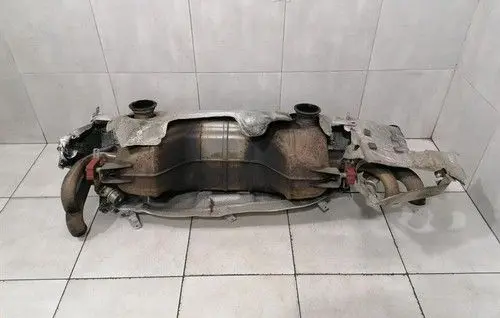 Audi R8 42 Front muffler/silencer 420251051FX