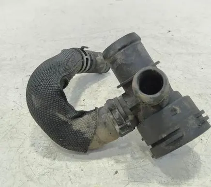Audi A4 S4 B8 8K Engine coolant pipe/hose 4F0122293A
