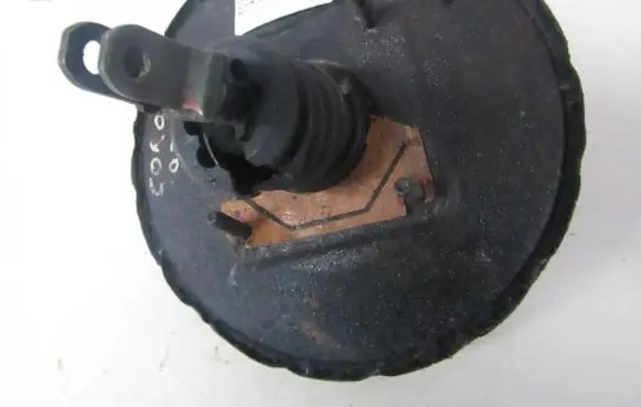 Toyota Corolla E100 Brake booster