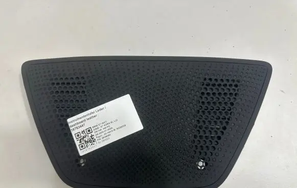 BMW X7 G07 Dash center speaker trim cover 9399315 9399276