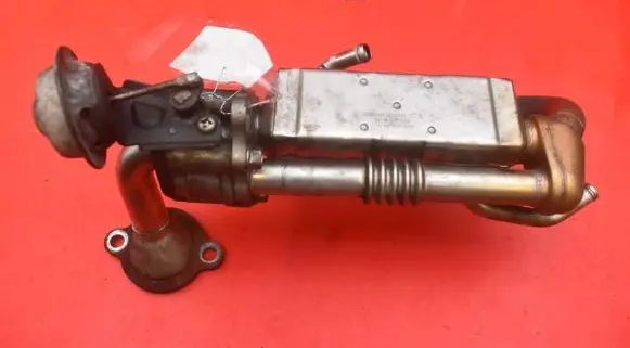 Mazda CX-7 EGR valve cooler R2AX-20304