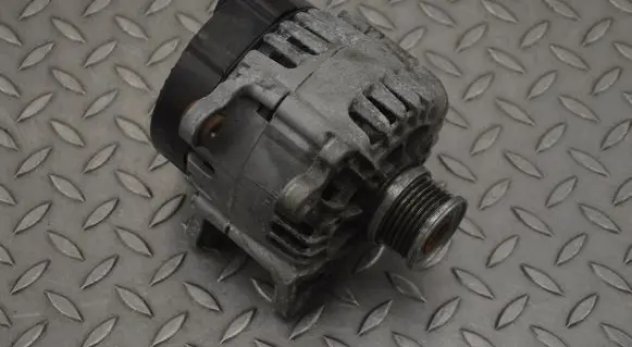Audi Q5 SQ5 Generator/alternator 04L903027