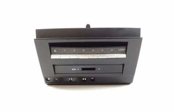 Mercedes-Benz S W221 Radio/CD/DVD/GPS head unit A2219004704