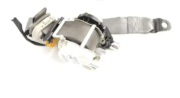 Volkswagen Routan Front seatbelt 33017492B