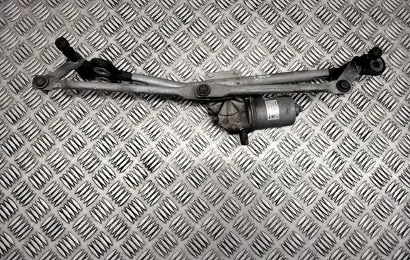 BMW X5 E70 Front wiper linkage and motor 72005360