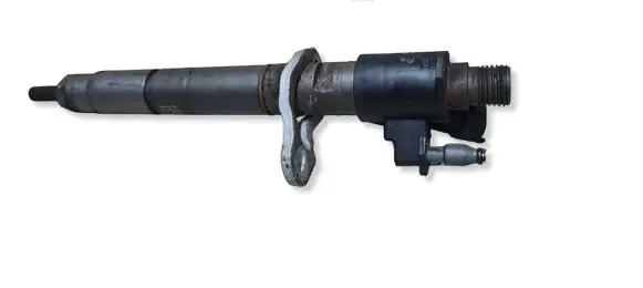 Volvo XC60 Fuel injector 31272690