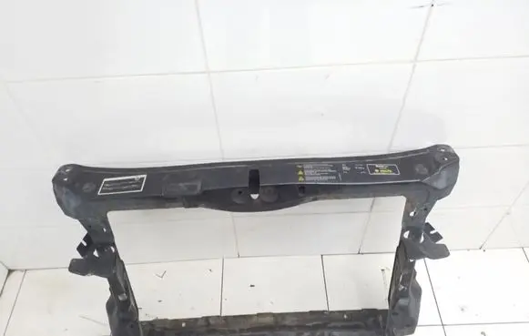 Skoda Octavia Mk2 (1Z) Radiator support slam panel 1Z0010409T 3U0010293R