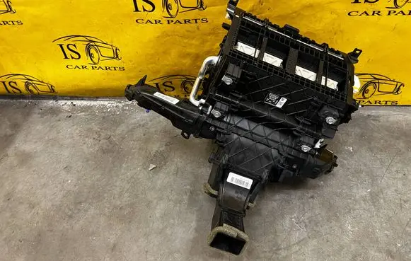 Ford Escape IV Interior heater climate box assembly LX6A-19740-MC LX6A19740MC LJ6B-18C299-AC