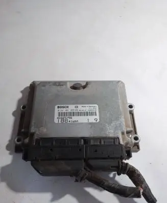 Fiat Punto (188) Engine control unit/module 46825756 0281001955 1039S00195