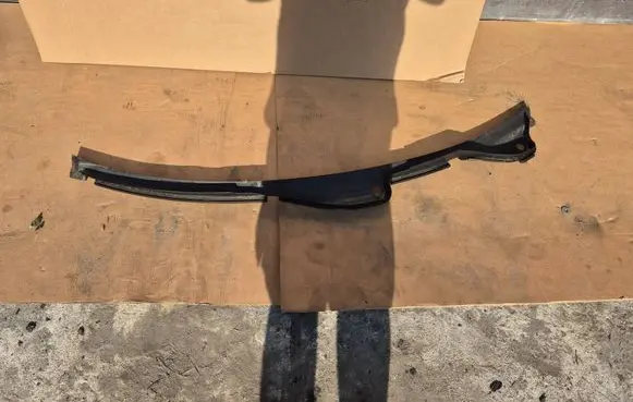 Audi A5 8T 8F Wiper trim 8K1819403