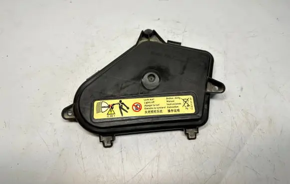 BMW 7 F01 F02 F03 F04 Headlight/headlamp dust cover 7211223 71237211223