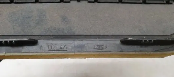 Volvo V70 Fender grill YF1A54280B6