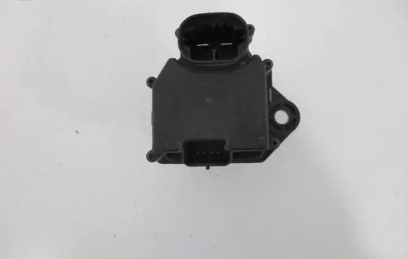 Peugeot 3008 I Coolant fan relay 9658508980