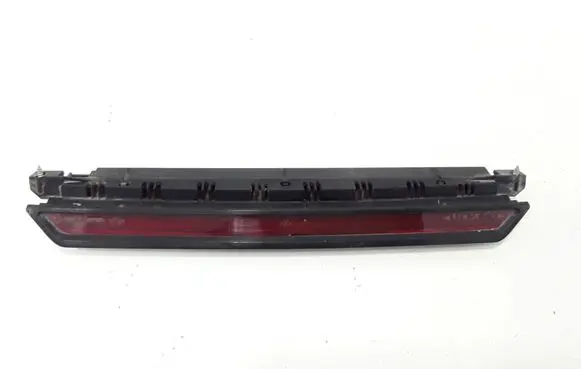 Volkswagen PASSAT B5 Third/center stoplight SAEU396DOT