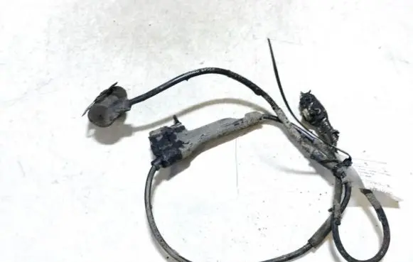 Toyota Corolla Verso AR10 ABS brake wheel speed sensor