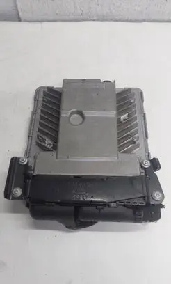 Audi A4 S4 B7 8E 8H Engine control unit/module 03G906018AQ 00200000 5WP45549AE