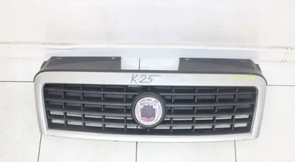 Fiat Doblo Front grill 735395576