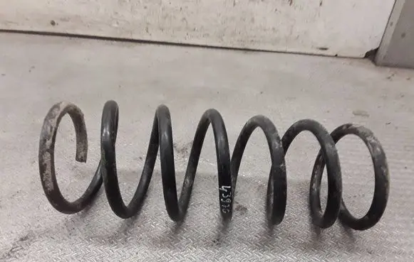 Volvo XC70 Rear coil spring 