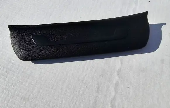 KIA Sportage sill trim set (inner) 85878F1000