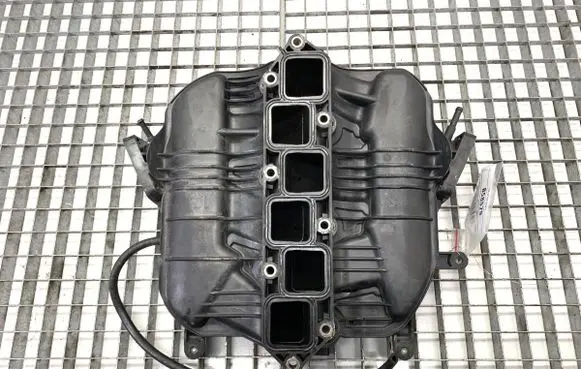 Infiniti Q50 Intake manifold 