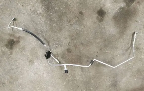 Air conditioning (A/C) pipe/hose