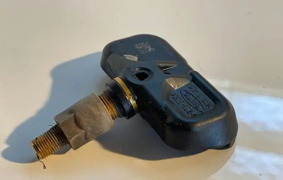 Toyota RAV 4 (XA50) Tire pressure sensor 5988253 1491921233