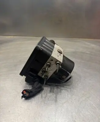 Volkswagen Golf V ABS Pump 1K0907379K 00005305D1 10096003483